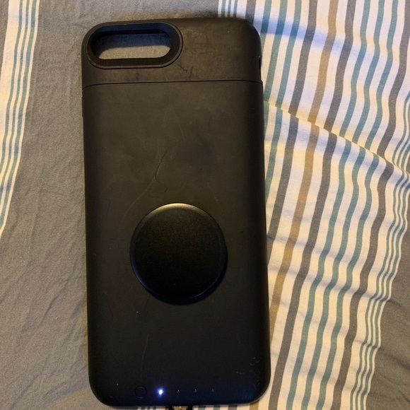 ❌SOLD❌MOPHIE iPhone 7 8 Plus charging case - Picture 2 of 5